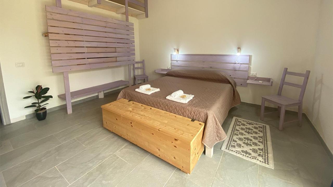 I Tre Schen Hotel Calasetta Exterior foto